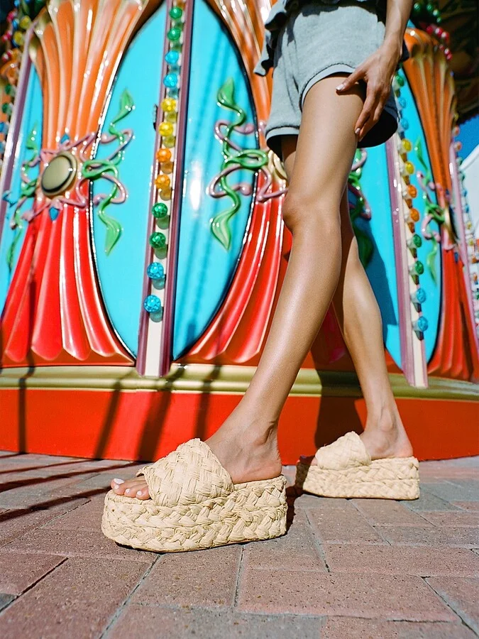 Women's Aaron 80MM Raffia Platform Mules - Natural - Size 10.5 - Image 8