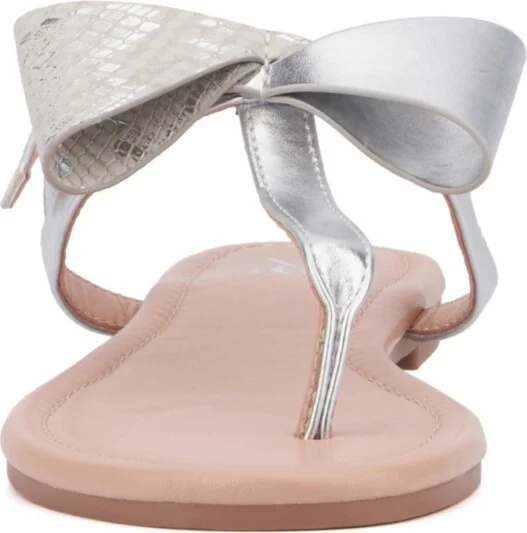 Women's Abril Flat Sandal - Image 11