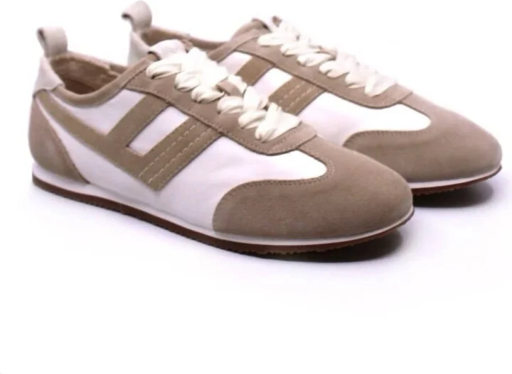 Women's Aces Tennis Shoe In Chalk/desert