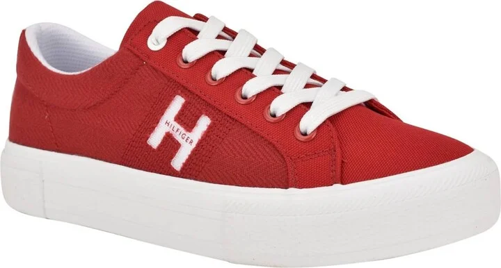 Women's Aconia Sneaker In Medium Red