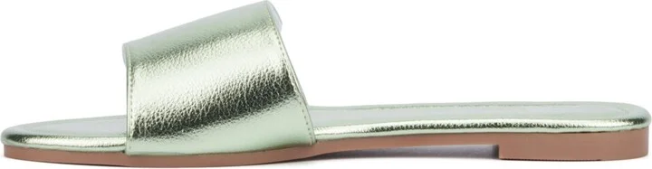 Women's Adelle Flat Sandal - Image 10