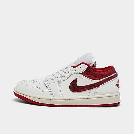 Women's Air 1 Low SE Casual Shoes