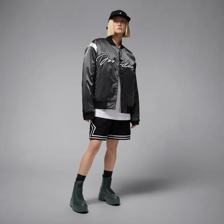 Women's Air Jordan 1 Brooklyn Boots in Green | FJ5737-300 - Image 11
