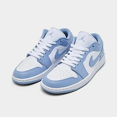 Women's Air Retro 1 Low Casual Shoes - Image 3