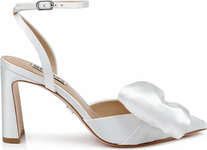 Women's Alease