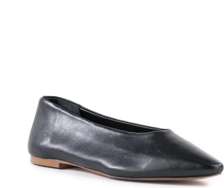 Women's American Dreams Flat In Black