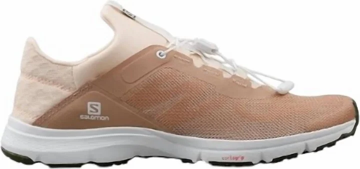 Women'S Amphib Bold Hiking Shoes In Sirocco/sun Kiss/olive Night