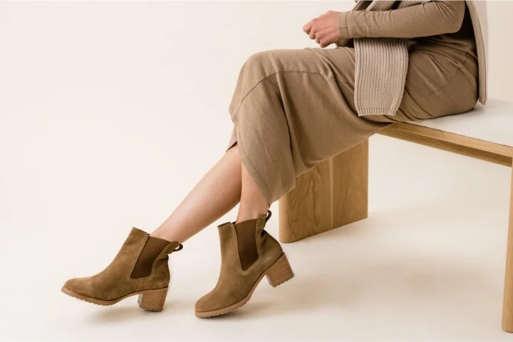 Women's Ana Go-To Heeled Chelsea Boot - Image 3