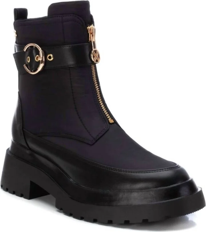 Women's Ankle Booties In Black