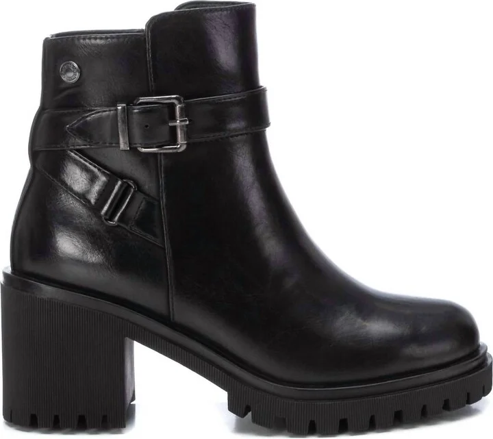 Women's Ankle Booties In Black