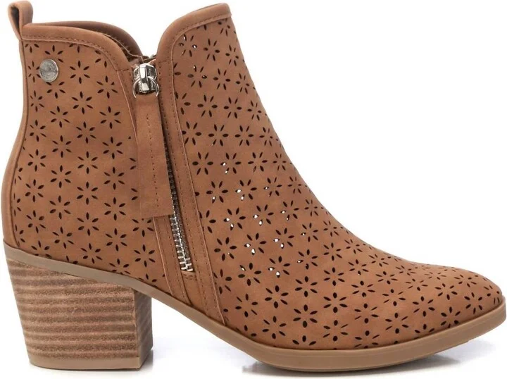 Women's Ankle Booties In Camel