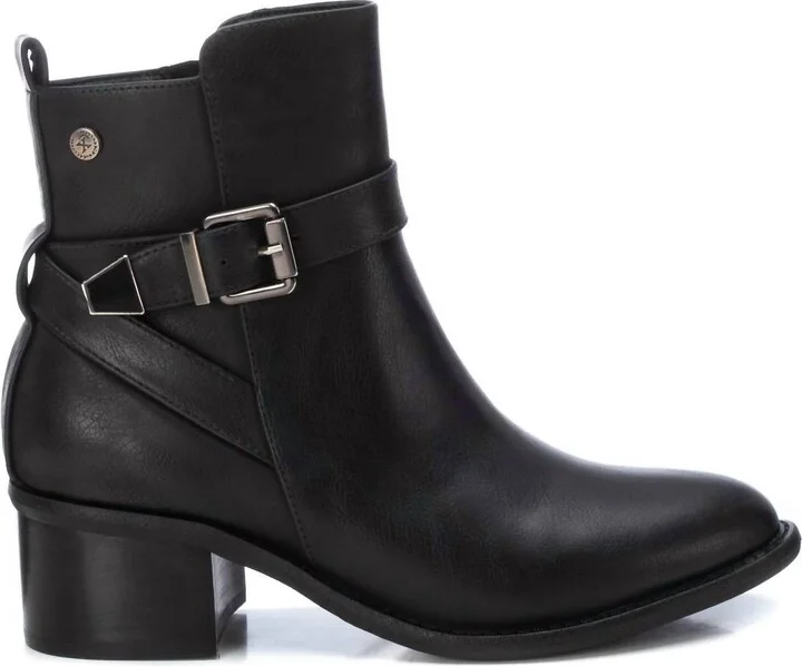 Women's Ankle Boots In Black