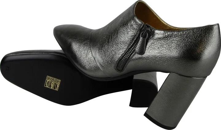 Women's Ankle Grey Metallic Leather Booties (40.5 G / 10.5 US) - Image 9