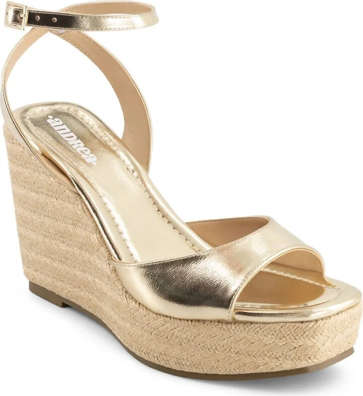 Women's Ankle Strap Sandal In Gold