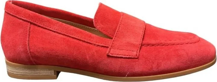 Women's Ardelle Suede In Red