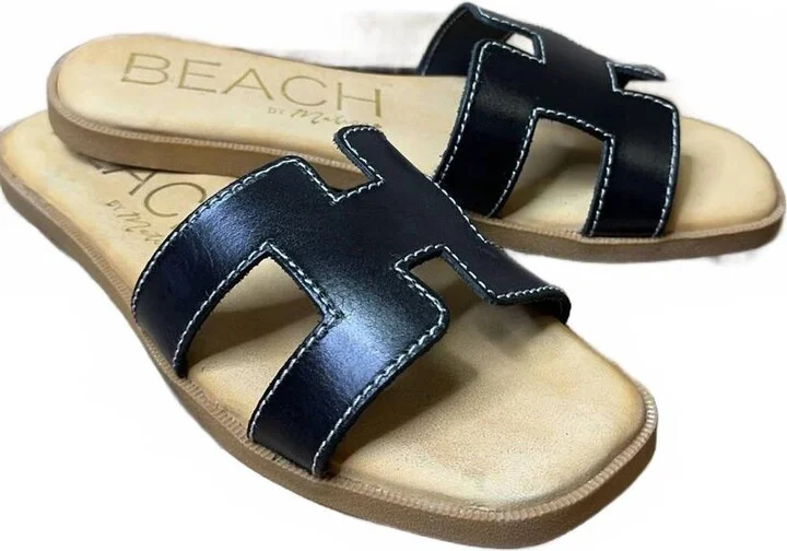 Women's Arles Sandal In Black