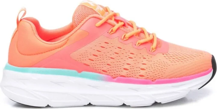 Women's Athletic Casual Sneakers In Fuxia