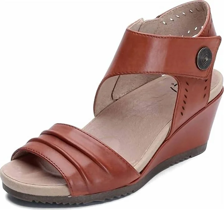 Women's Attalea Barbados Wedge Sandal In Terra Cotta