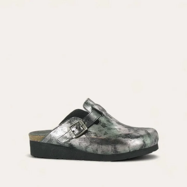 Women's Autumn Mule In Metallic Onyx