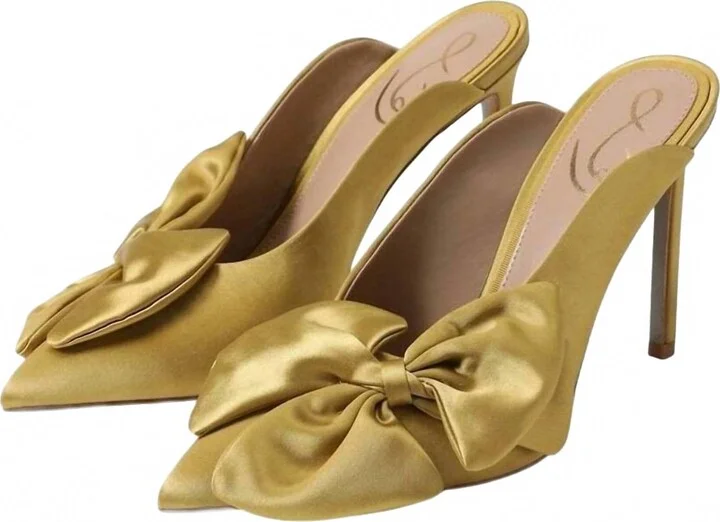 Women's Azalea Slip On Pointed Toe Bow Detailed Stiletto Pumps. In Dark Pear