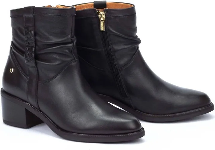 Women's Bacarot Slouch Ankle Boots In Black