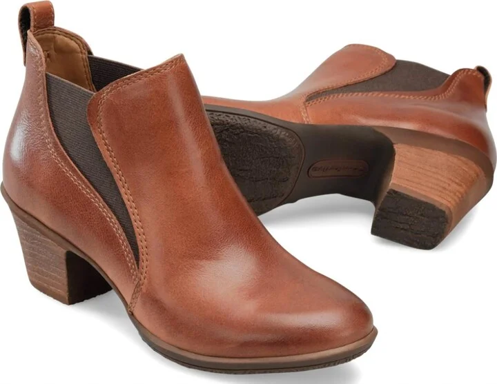 Women's Bailey Ankle Boot In Siera Tan