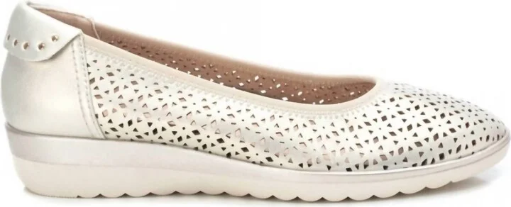 Women's Ballerina Shoes In Gold