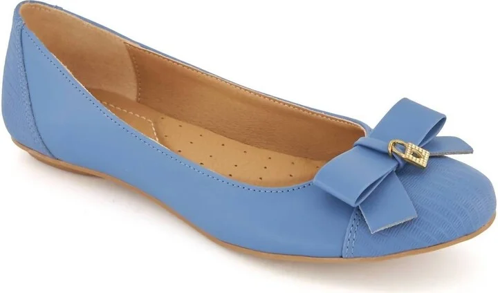 Women's Ballerinas With Bow And Golden Lock Charm Flats In Baby Blue