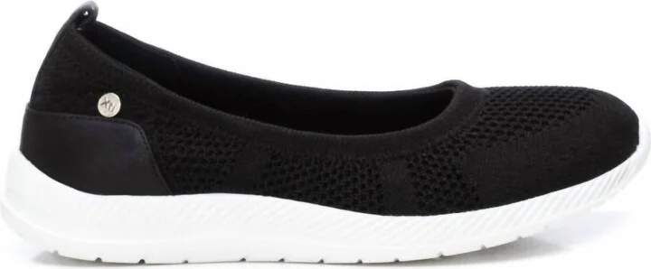 Women's Ballet Flats In Black