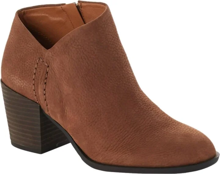 Women's Bellita Heeled Leather Bootie In Cedar Brown