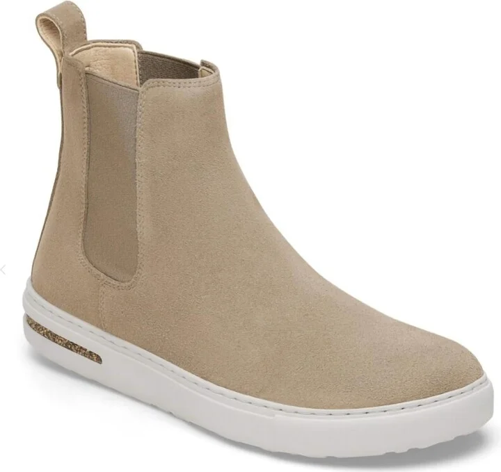 Women's Bend Chelsea Boot In Taupe Suede