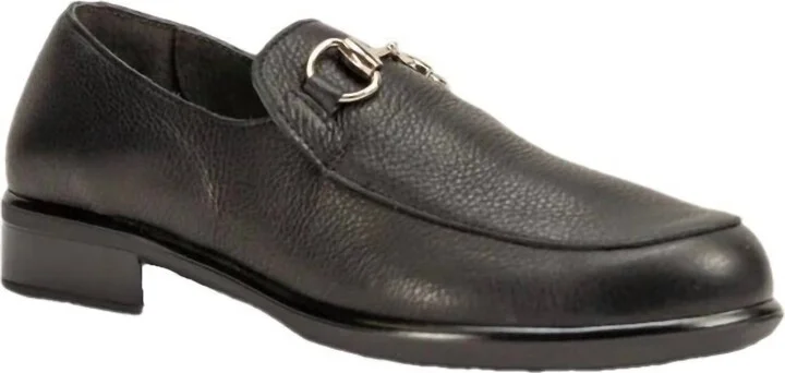 Women's Bentu Loafer In Black Soft Leather