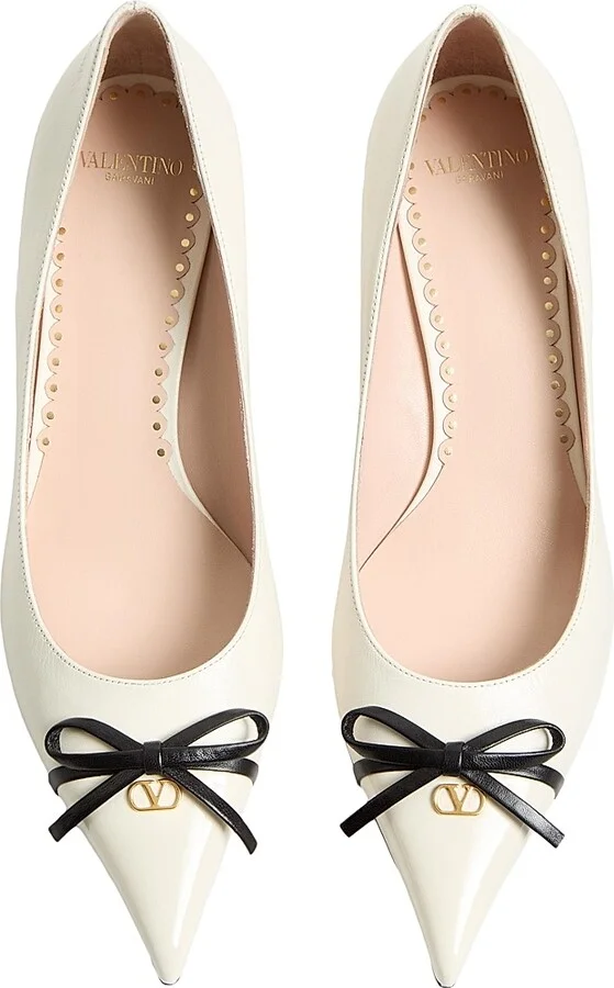 Women's Bepointy 45MM Pumps in Patent Leather and Kidskin - Black Ivory - Size 7 - Image 10