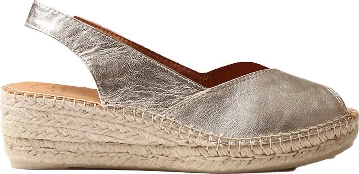 Women's Bernia Sandal In Platinum