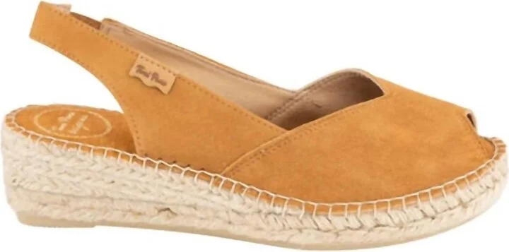 Women's Bernia Sandal In Tan