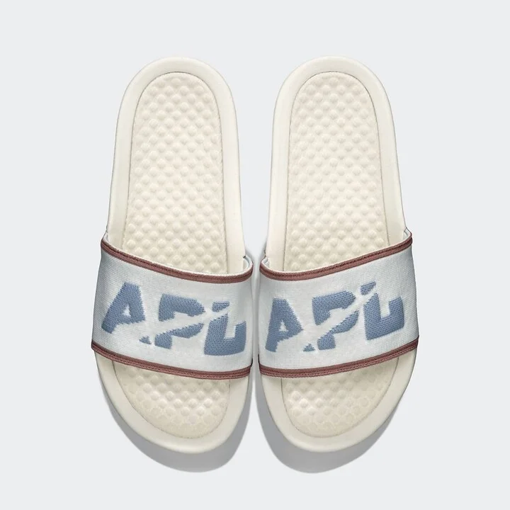 Women's Big Logo Techloom Slide In Ivory/forged Blue/beachwood