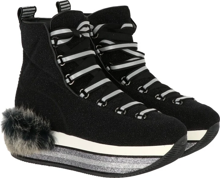Womens Black Sneaker