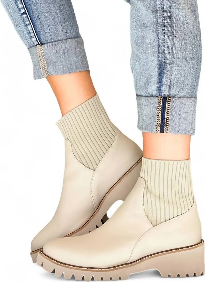 Women's Blaire Boot In Taupe