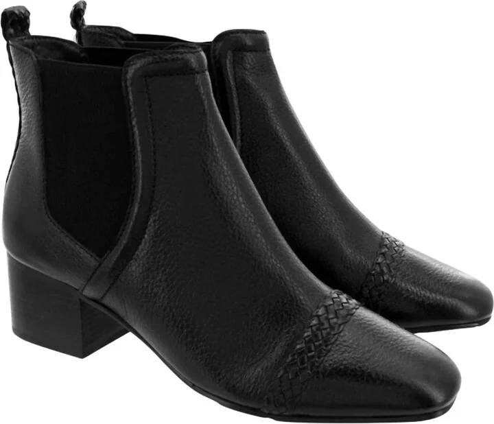 Women's Bliss Ankle Boots In Black