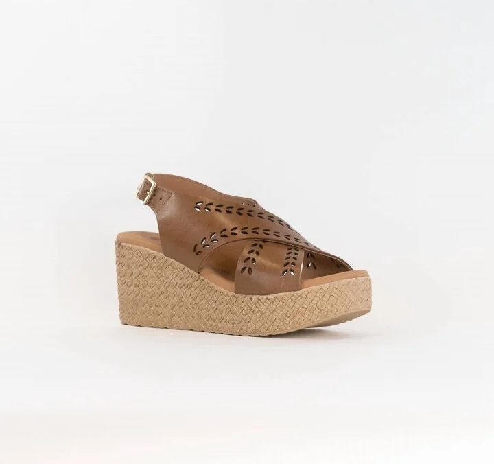 Women's Bobbie Sandal In Tan