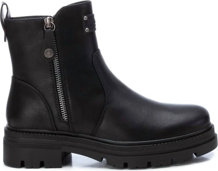 Women's Booties In Black