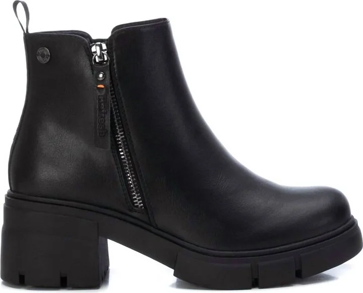 Women's Booties In Black