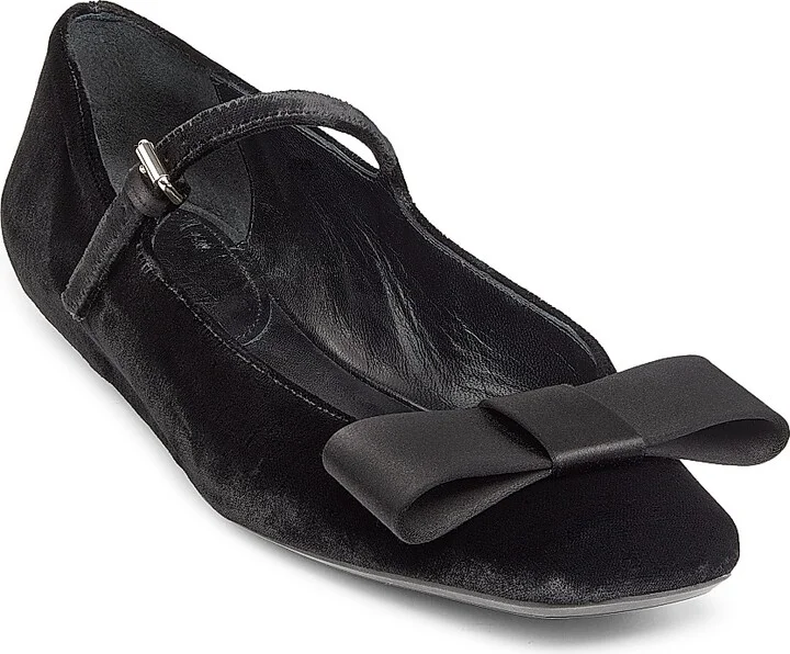 Women's Bow-Detailed Velvet Ballerina Flats - Black - Size 6 - Image 2