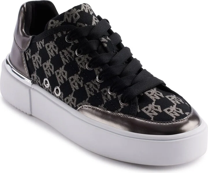 Women's Bradley Lace-Up Sneaker