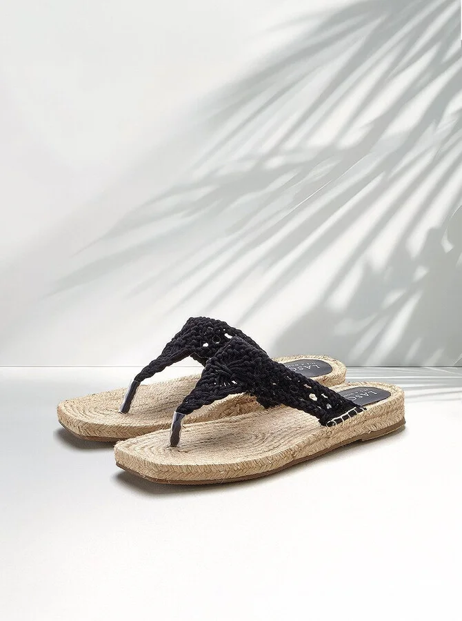 Women's Braided Raffia Tanals