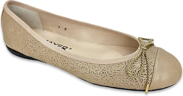 Women's Brandy Ballet Flats In Champagne