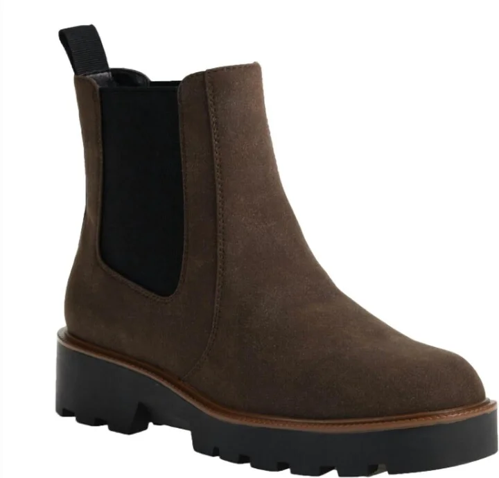 Women's Brown Rev Suede Boots