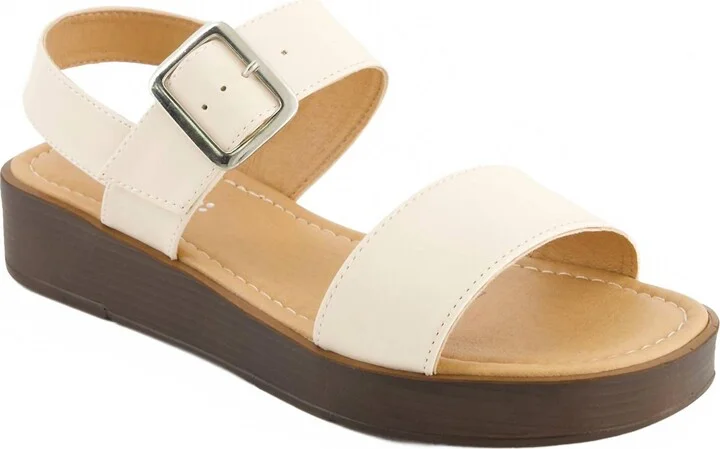 Women's Buckle Strap Sandal In Beige
