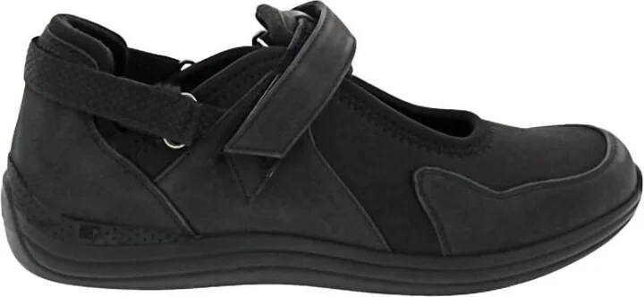 Women's Buttercup Casual Shoe In Black/black Stretch