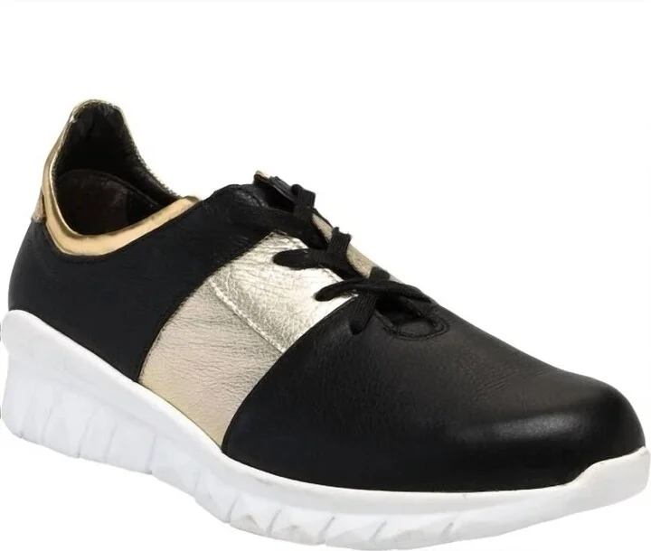 Women's Buzz Sneakers - Medium In Soft Black /radiant Gold